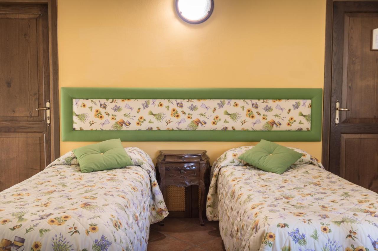 Agriturismo Il Giardino Dei Ciliegi Passaggio Di Assisi エクステリア 写真