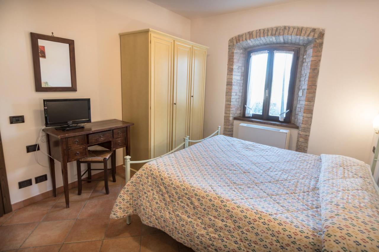 Agriturismo Il Giardino Dei Ciliegi Passaggio Di Assisi エクステリア 写真